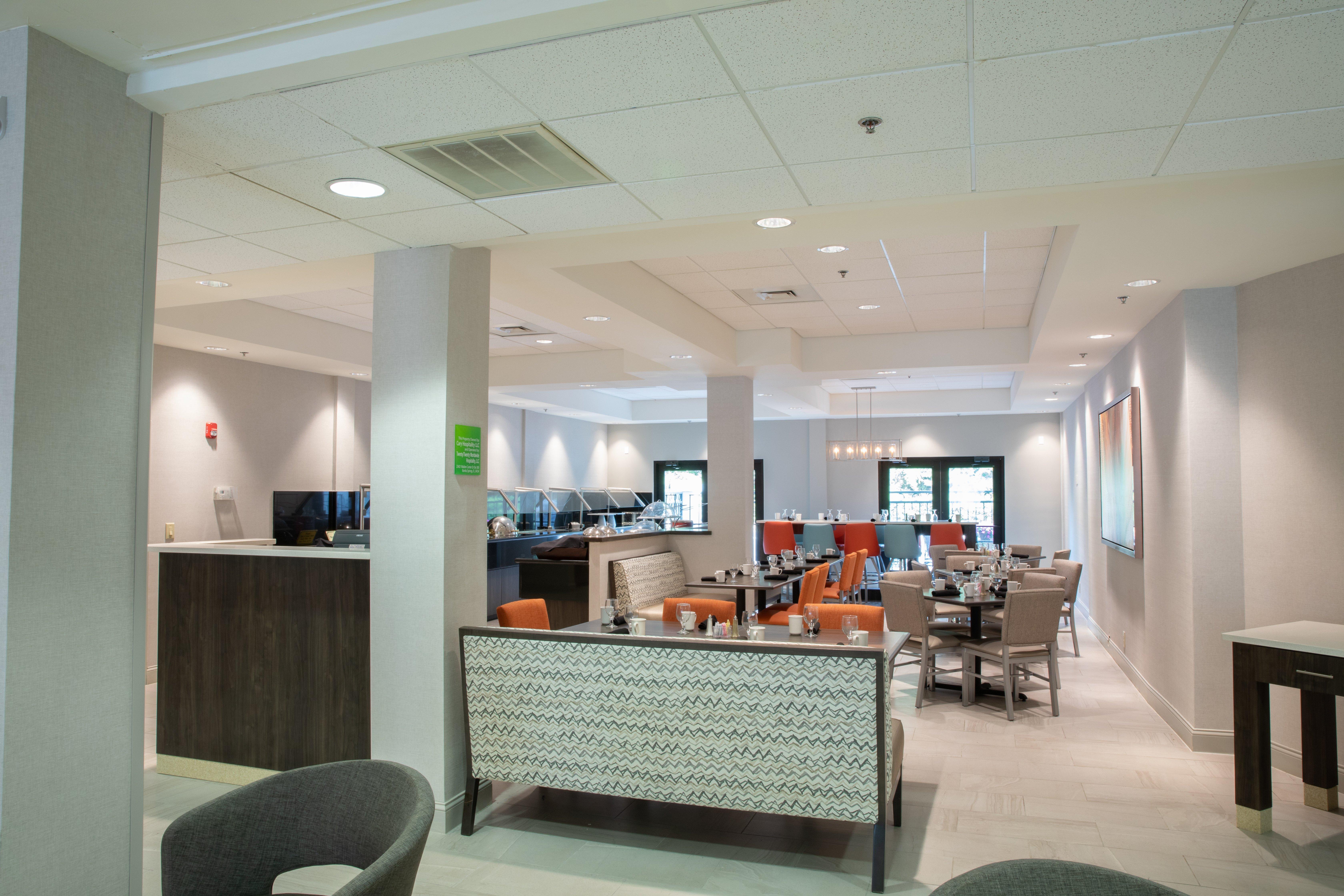 Holiday Inn & Suites Raleigh Cary By Ihg Exteriör bild