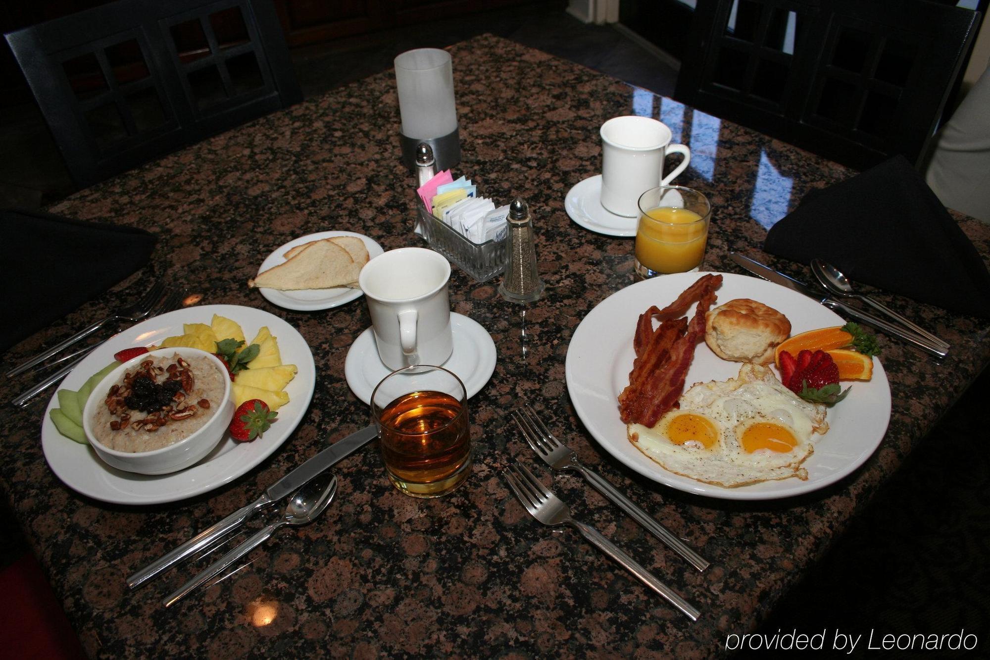 Holiday Inn & Suites Raleigh Cary By Ihg Exteriör bild
