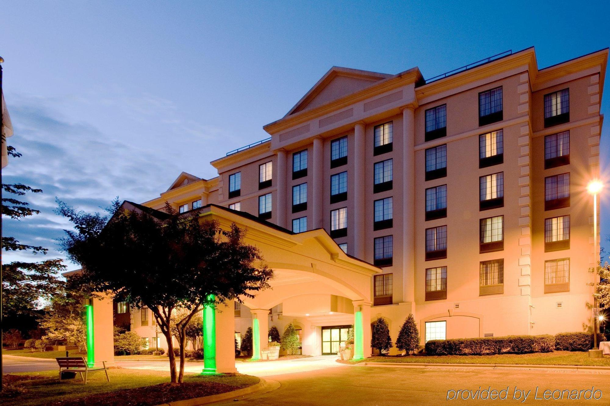 Holiday Inn & Suites Raleigh Cary By Ihg Exteriör bild