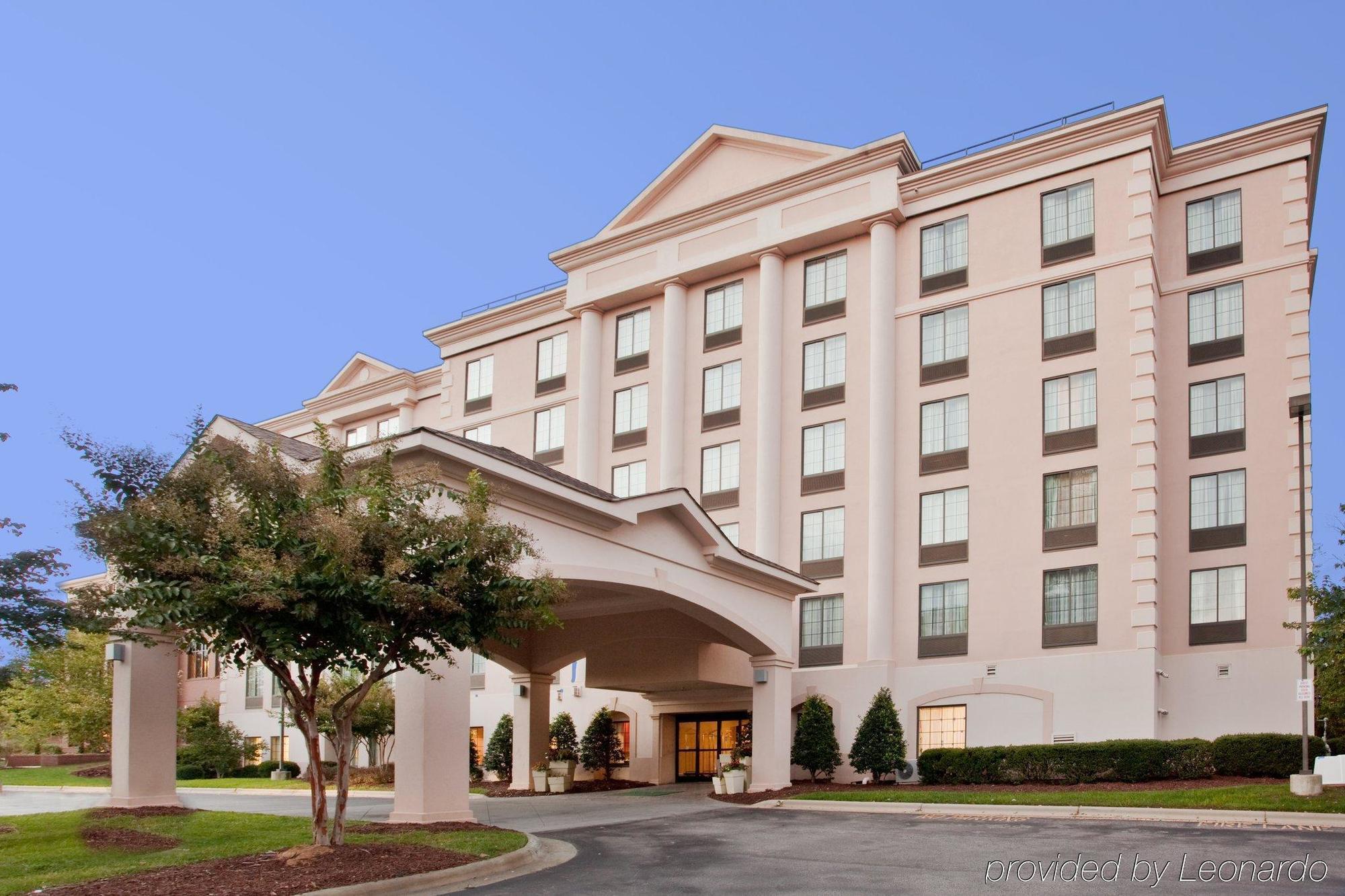 Holiday Inn & Suites Raleigh Cary By Ihg Exteriör bild